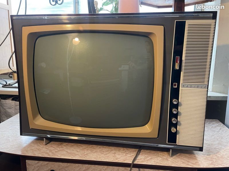 TV